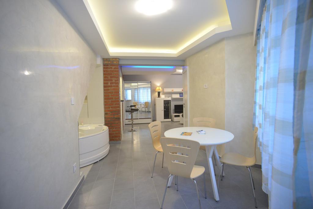 Apartment Hermes Белград Экстерьер фото
