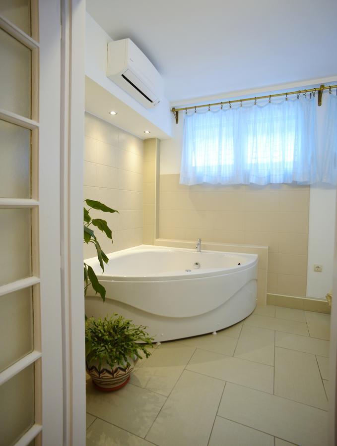 Apartment Hermes Белград Экстерьер фото