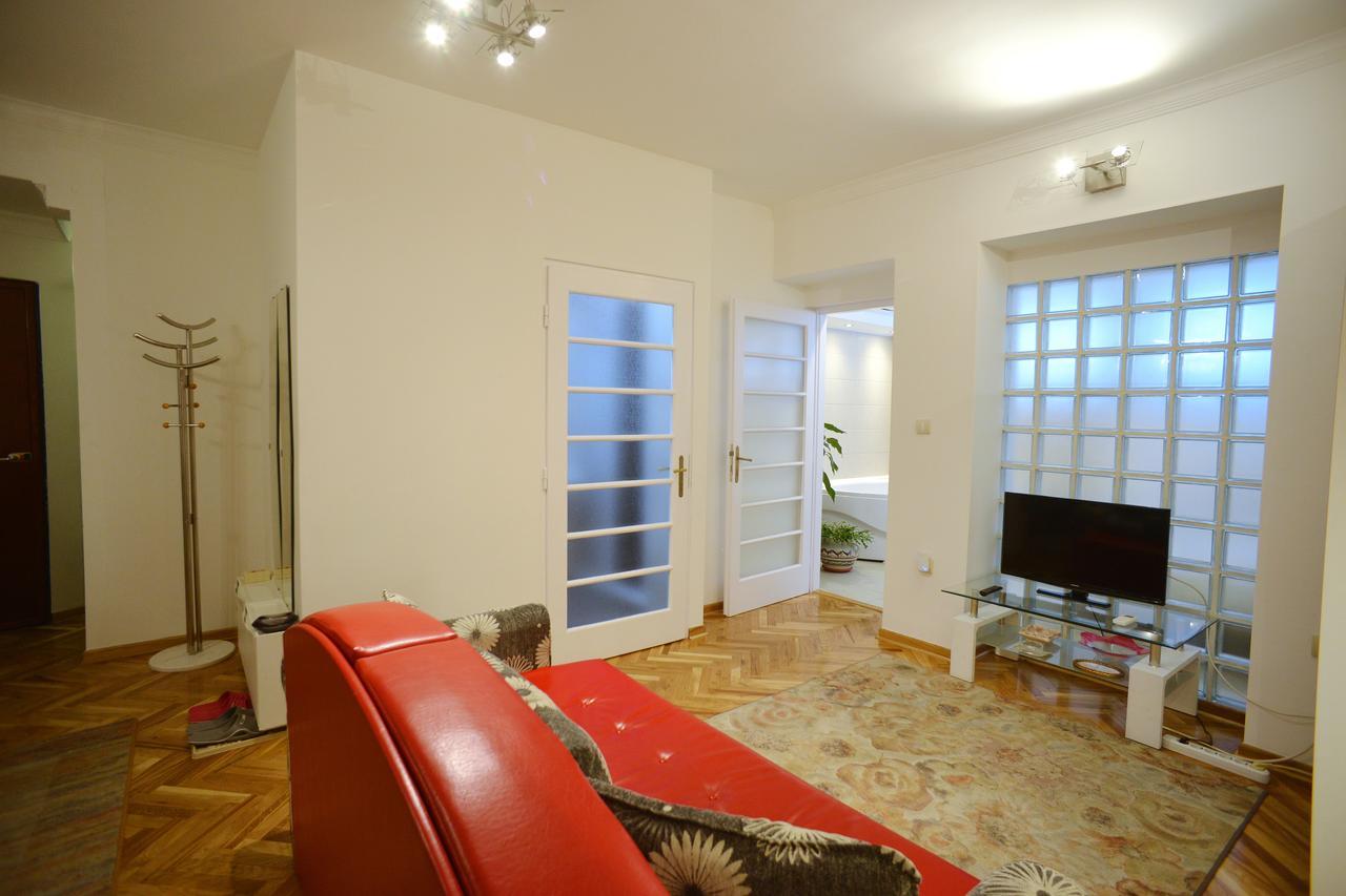 Apartment Hermes Белград Экстерьер фото